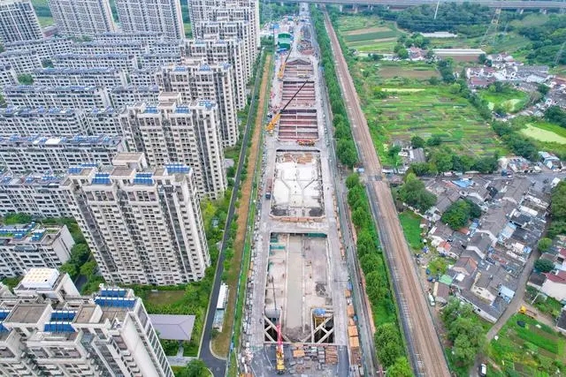重庆宁马城际铁路深度应用智慧工地技术