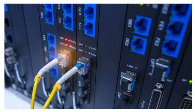 北京监控工程安装一台交换机能带动多少个监控摄像机？